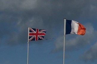 UK_France_flags